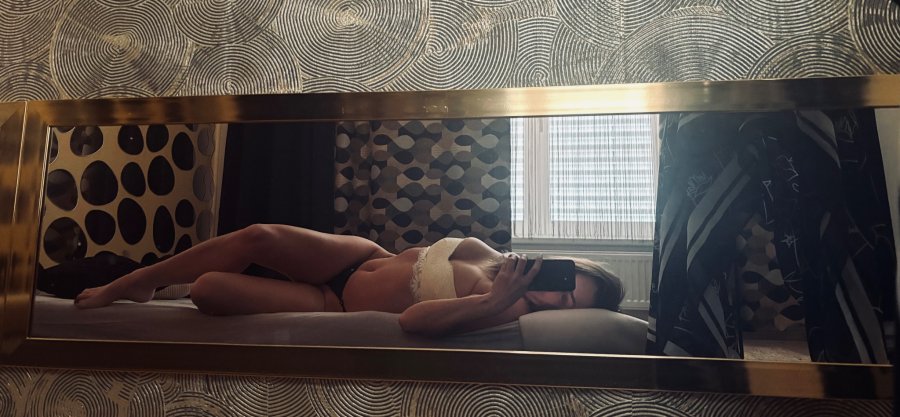 Walerie, masáže Nemesis